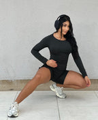 ENTERIZO CORTO MANGA LARGA